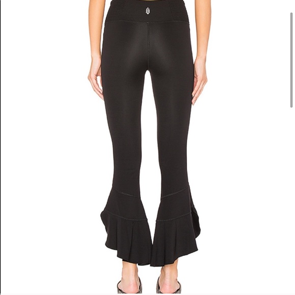 FREE PEOPLE FP MOVEMENT Black Starlight Legging Pant - XS - EUC - Picture 3 of 3